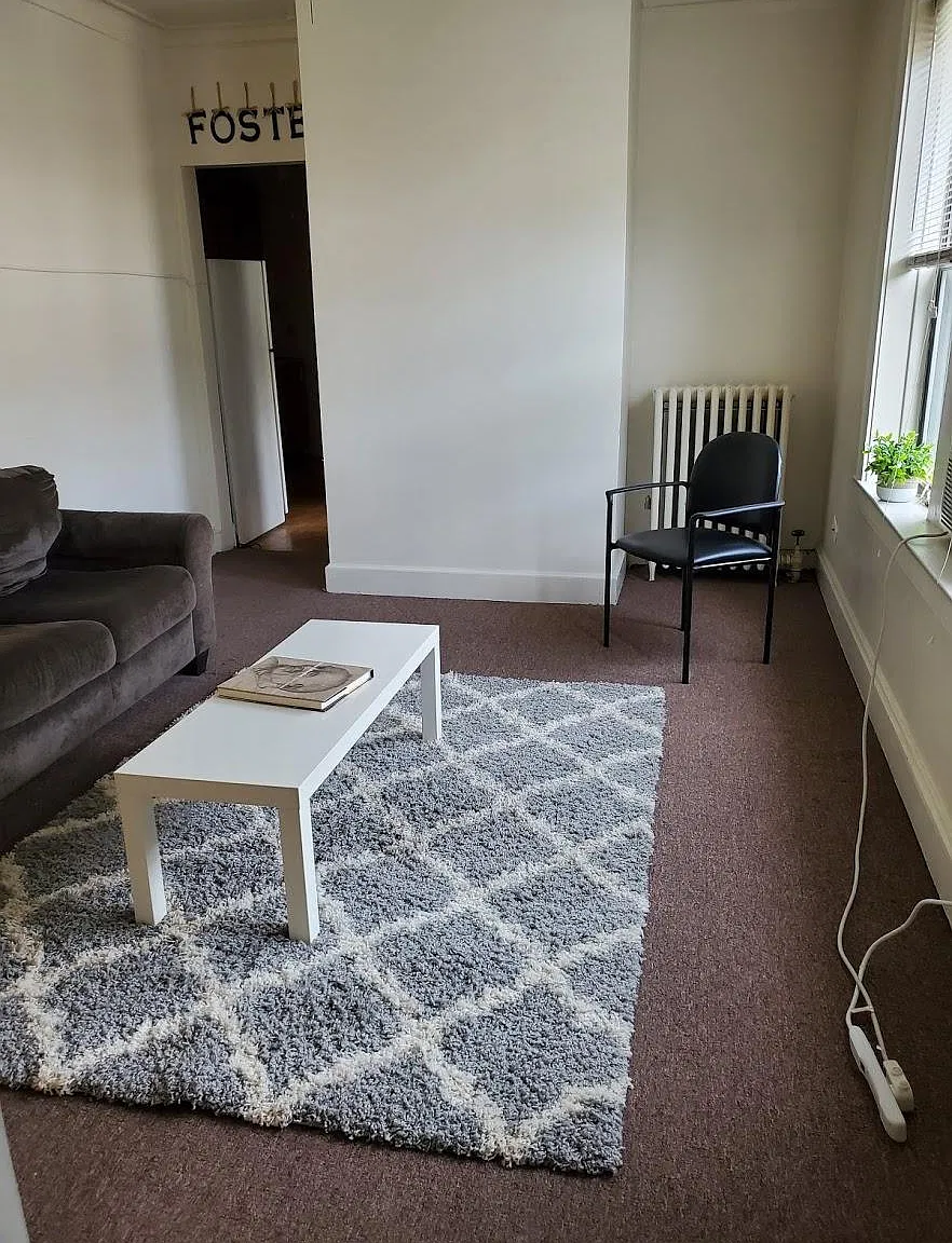 4 bed, $3,995 — Photo 1