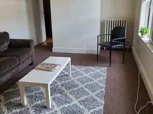 909 Foster St APT 3E, Evanston, IL 60201