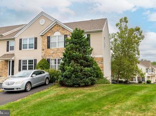 361 Cedar Waxwing Dr, Warrington, PA 18976