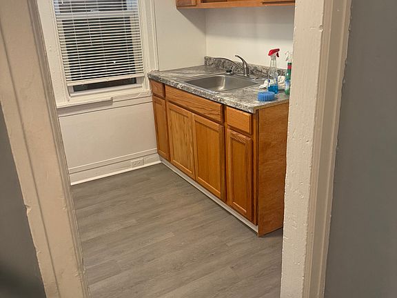 2nd image of 5236 Marlow St