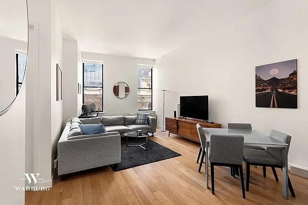 Sold by Warburg | media 1