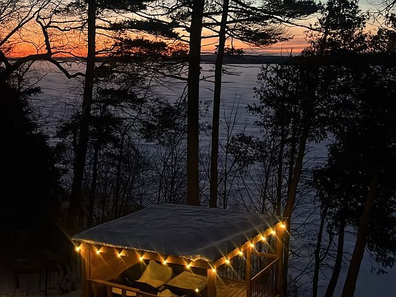 4th image of 6812 Shearer Point Rd