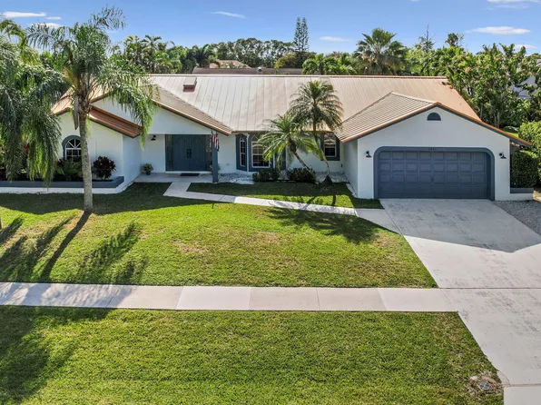 1631 Farmington Circle, Wellington, FL 33414