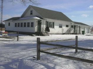 22500 Gage St, Dowagiac, MI 49047