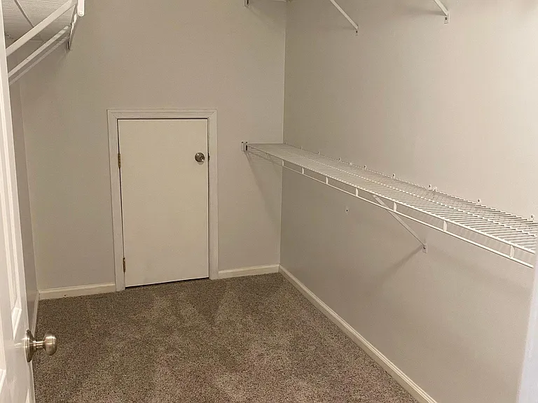 115 E Wedgwood Dr — Photo 27