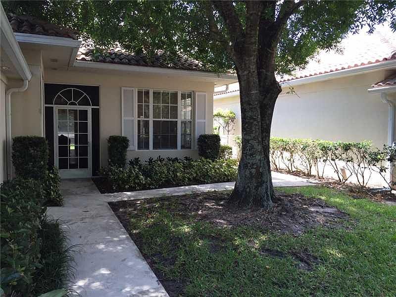 1st image of 343 Kelsey Park Cir