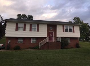 12 Shady Ln, Lebanon, VA 24266