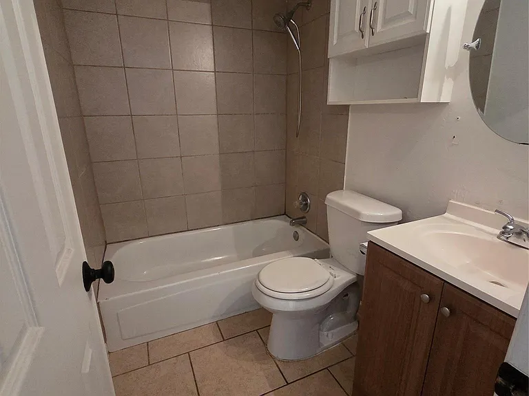 1840 Burton Dr #142 — Photo 7