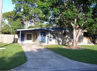 6827 10th St N, Saint Petersburg, FL 33702