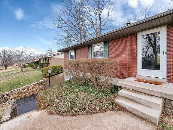 5th image of 3596 Tait Rd