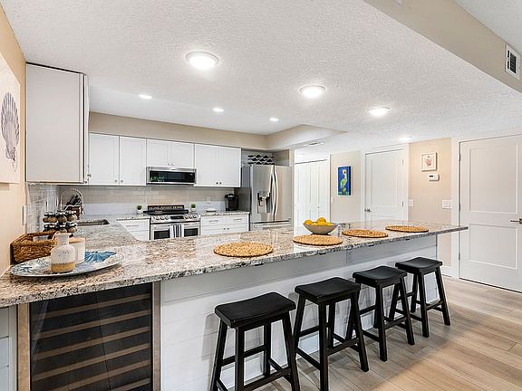 2nd image of 1710 Atlantic St APT 5C
