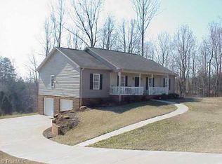 1173 Rierson Rd, Tobaccoville, NC 27050