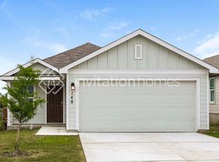 140 Hollywood Dr, New Braunfels, TX 78130