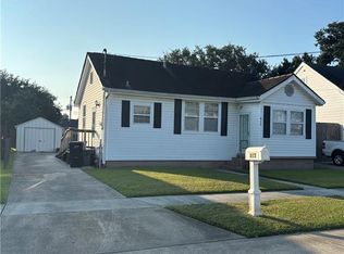 815 Lebeau St, Arabi, LA 70032