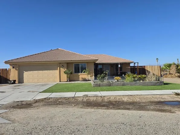 1206 China Sea Ave, Thermal, CA 92274