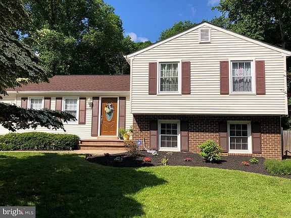 2nd image of 14716 Saint Germain Dr