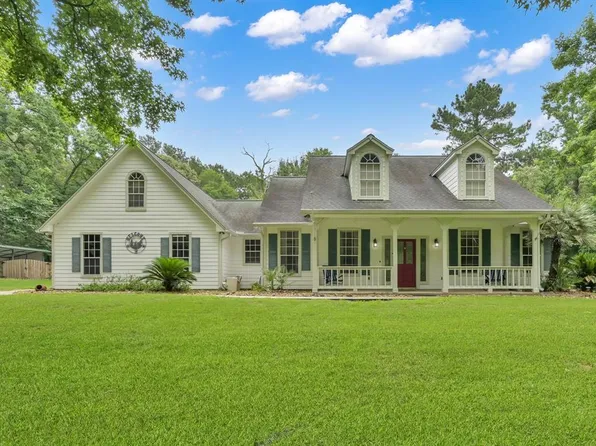 40214 Roundup Road, Magnolia, TX 77354