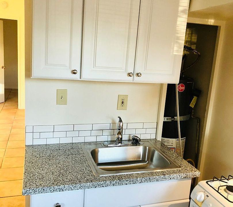 1st image of 411 Anacapa St APT 3