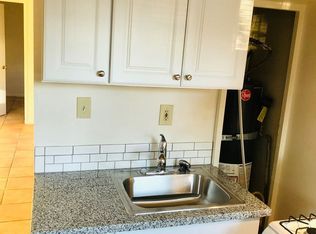 411 Anacapa St APT 3, Santa Barbara, CA 93101