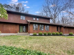 120 W Mountain Rd, Sparta, NJ 07871