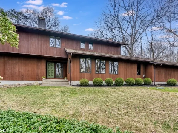 120 W Mountain Rd, Sparta Twp., NJ 07871