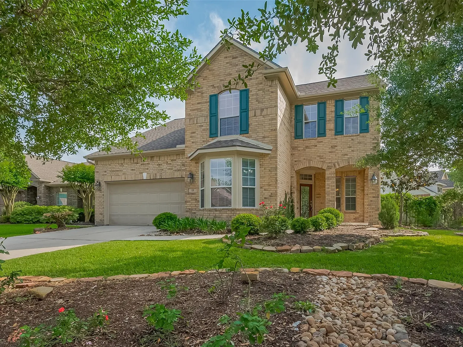 4 bed, 3.5 bath, 2546 sqft, $3,500 — Photo 1