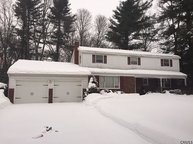 1st image of 19 Southwood Dr