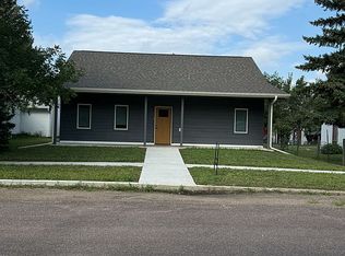 633 Washington St, Burke, SD 57523