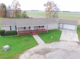 925 Rose Ln, Grandview, IN 47615