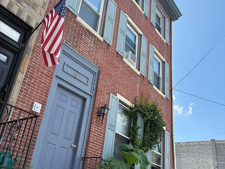134 W Chestnut St — Photo 12