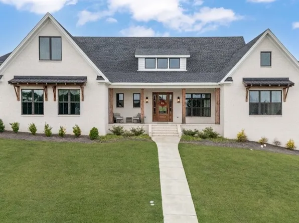 958 Fireside Dr, Prattville, AL 36067