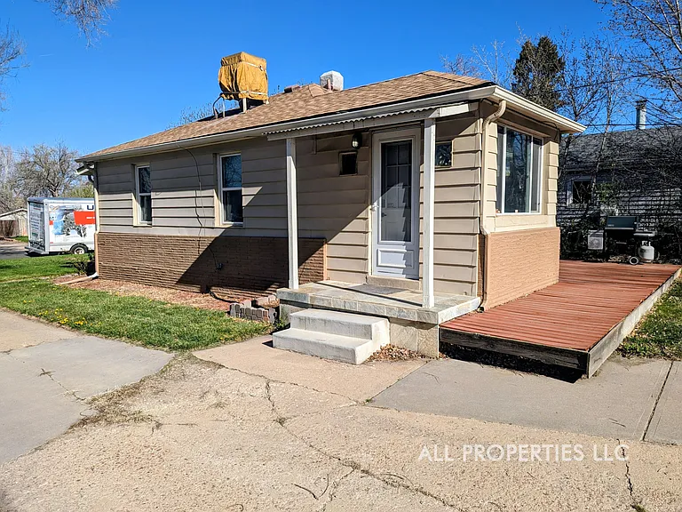 4544 S Grant St — Photo 30