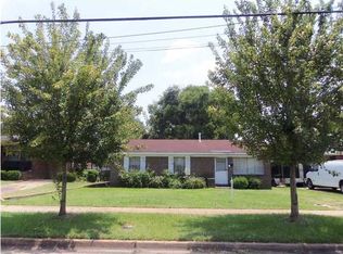 1319 Rosa L Parks Ave, Montgomery, AL 36108