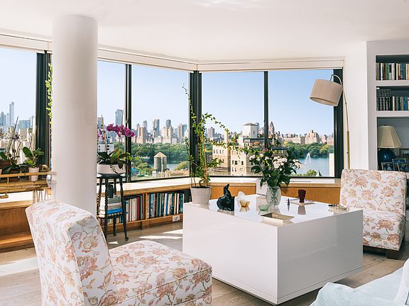 5th image of 40 E 94th St APT 19AB