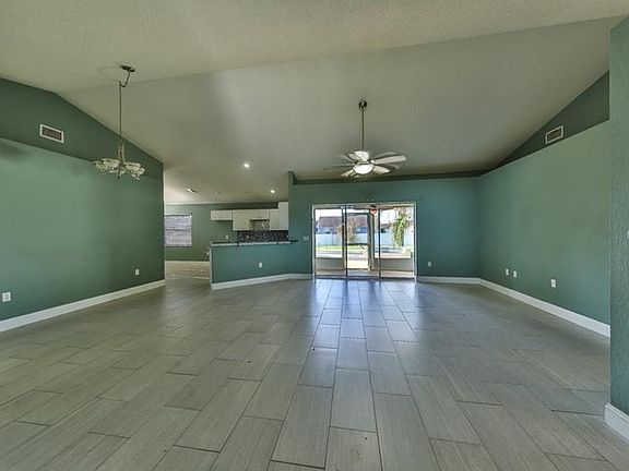 2nd image of 4152 Buttonbush Cir