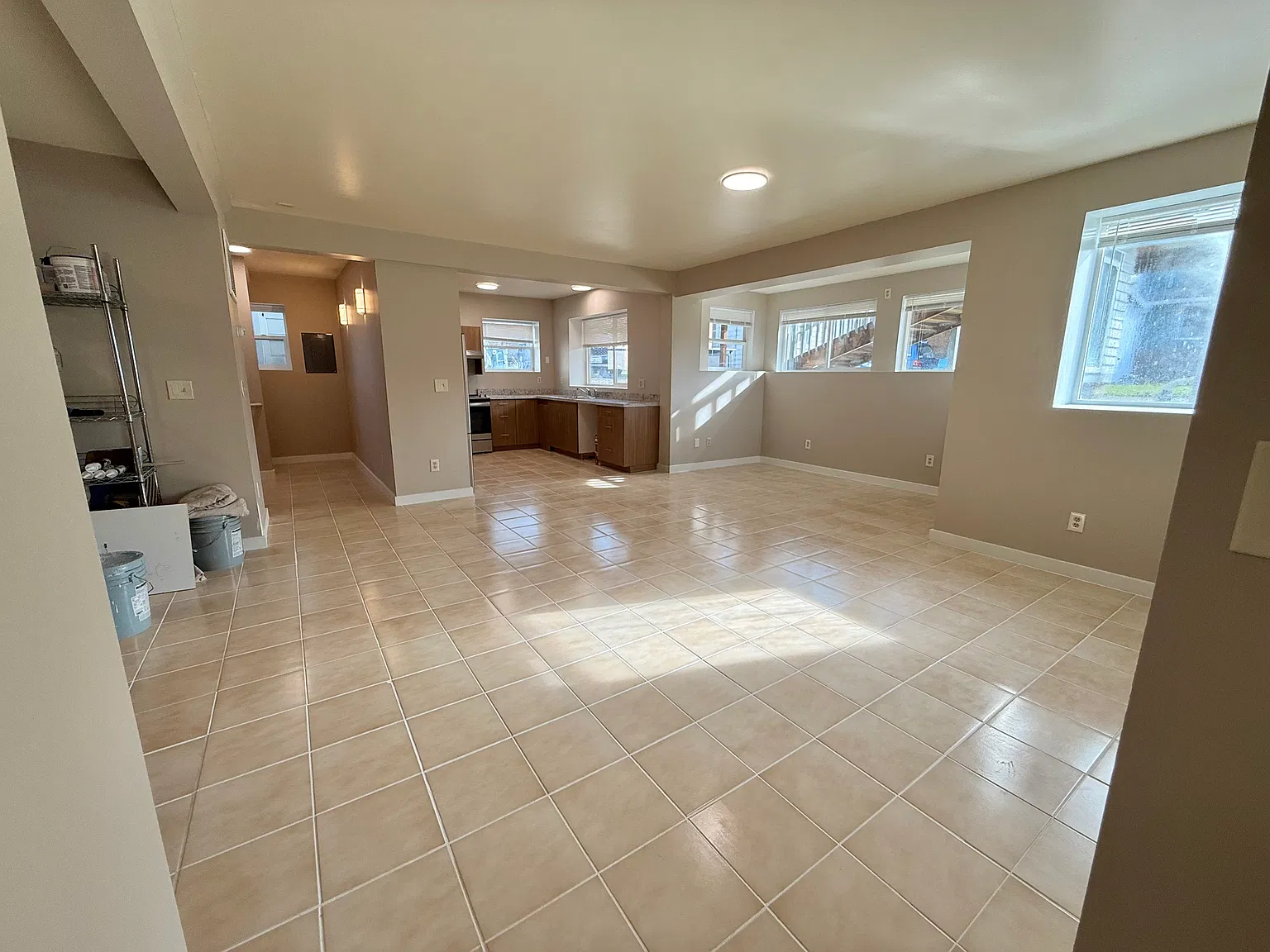 3 bed, 1774 sqft, $3,500 — Photo 4