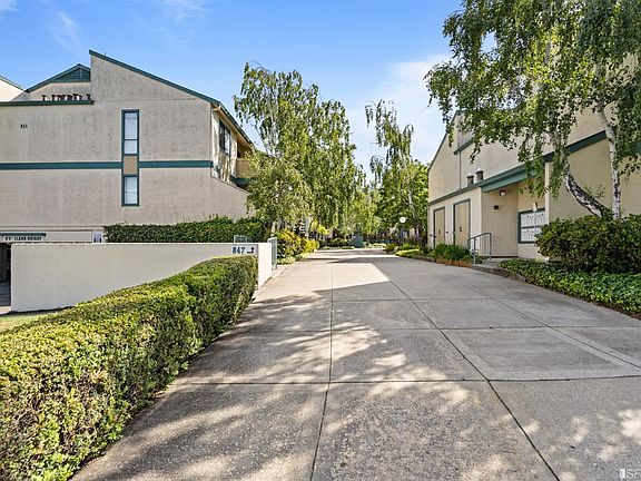 2nd image of 847 Woodside Way APT 114