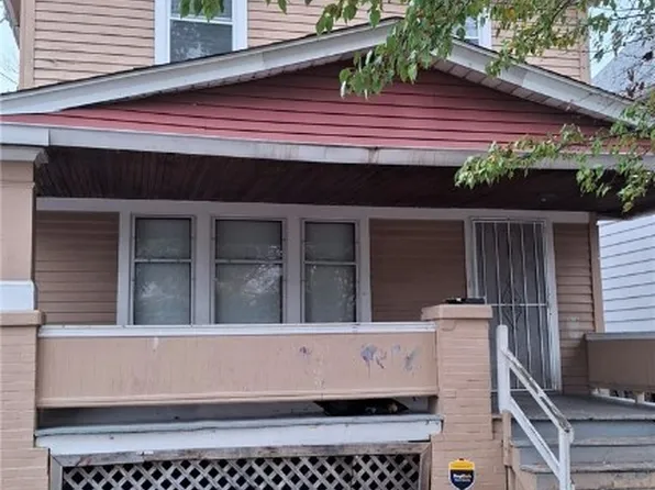 3301 W 94th St, Cleveland, OH 44102