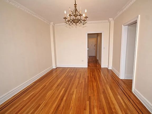 2nd image of 313 Brightwater Ct APT 6D