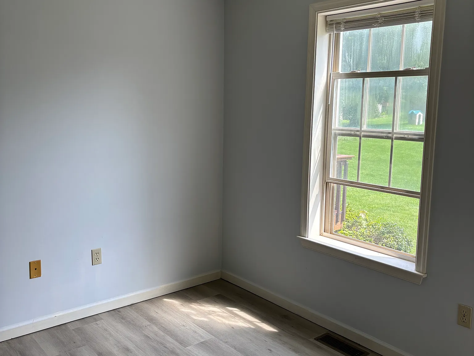 3 bed, 1853 sqft, $2,350 — Photo 2