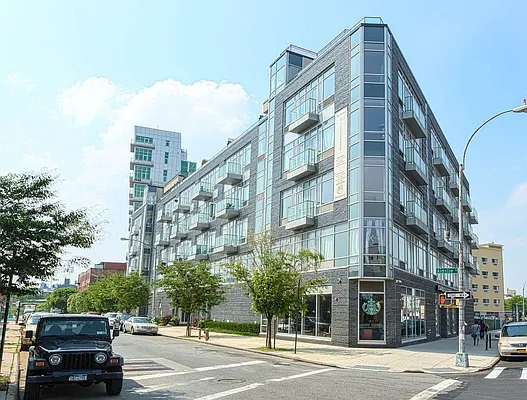 Rented by Loom Group | media 11