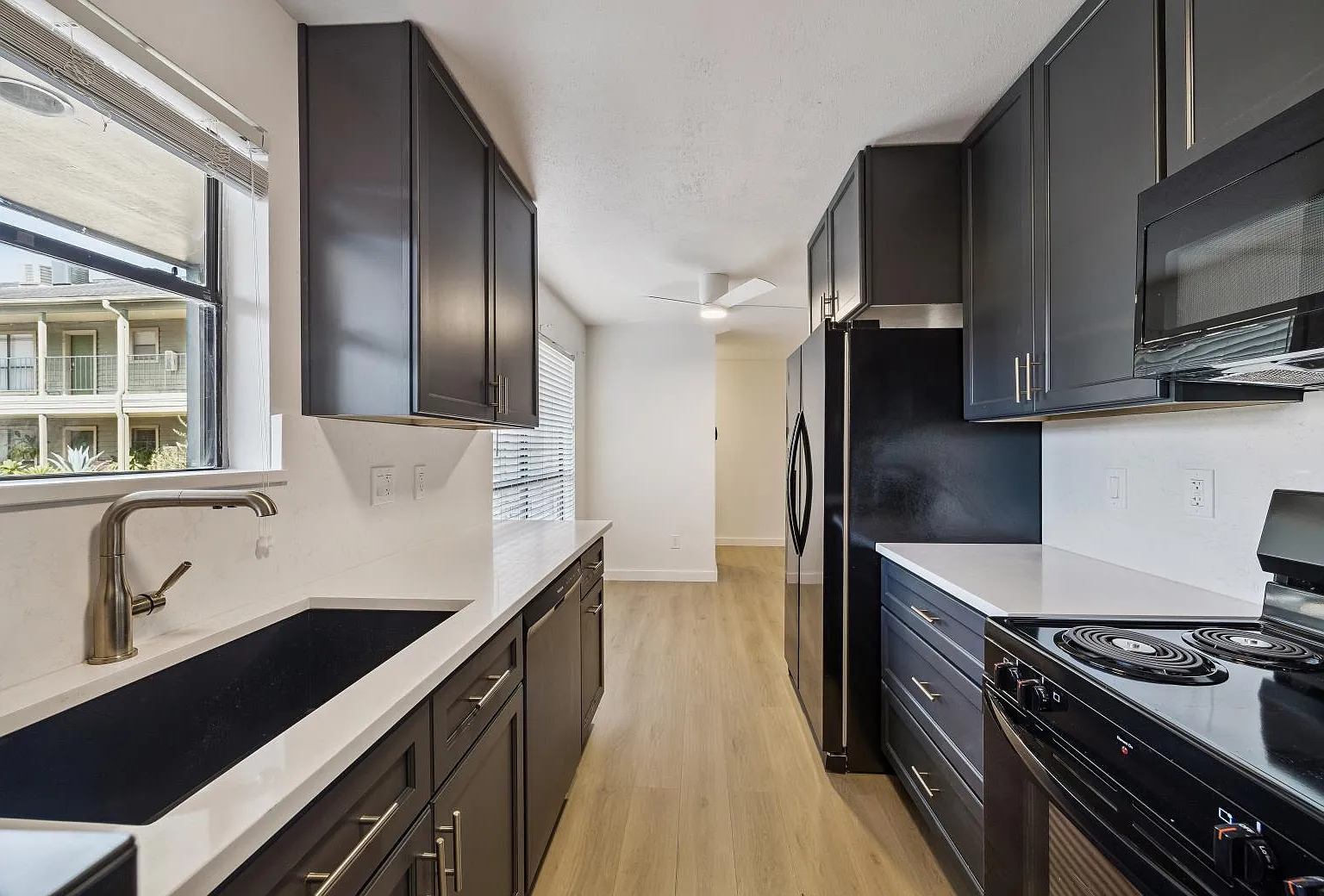 1 bed, 630 sqft, $1,395 — Photo 3