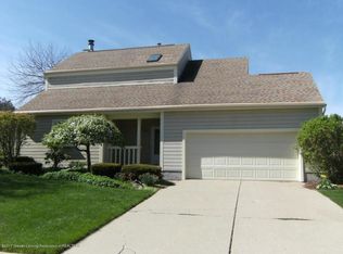908 Westover Cir, Lansing, MI