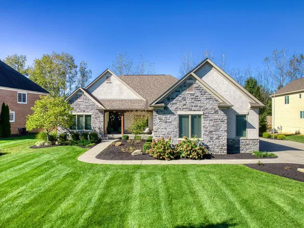 6707 Optimara Dr, Pickerington, OH 43147