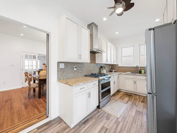 10 Apollo Street image 10 of 24