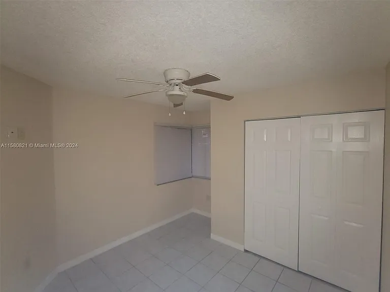 9673 SW 138th Ave #QDR1 — Photo 12