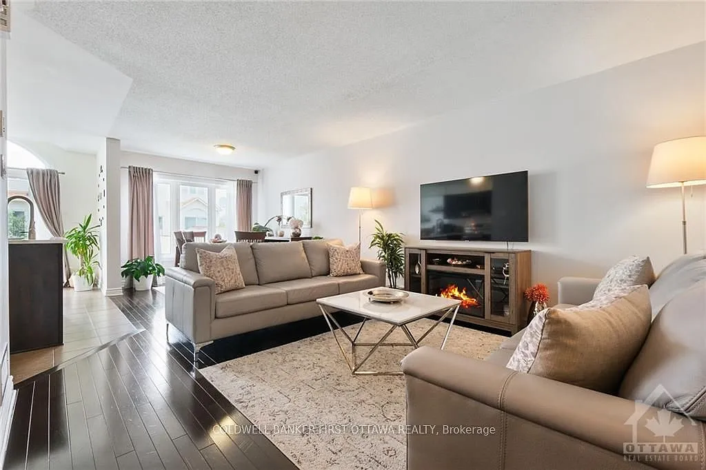 3 bed, $2,900 — Photo 4