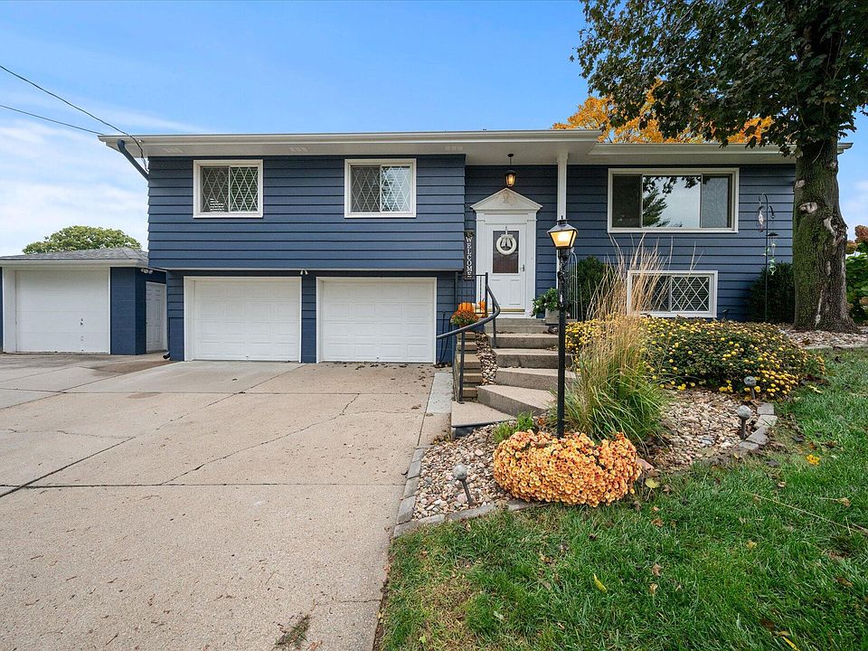 1st image of 305 Meadow Ln