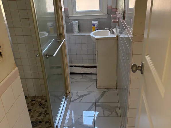 (undisclosed Address), Yonkers, NY 10704