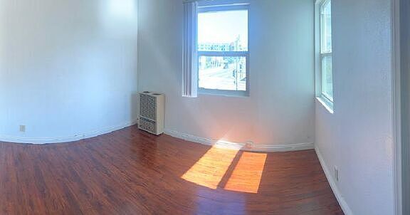 5th image of 110 S Soto St APT 6